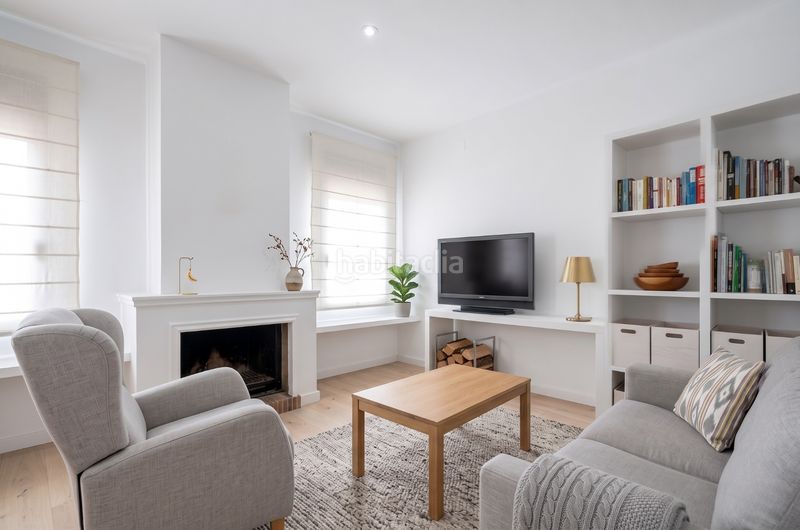 Foto b57d2f26-3724-47c1-8ade-6b3e0d199261. Casa  de pueblo centro , girona en Pals