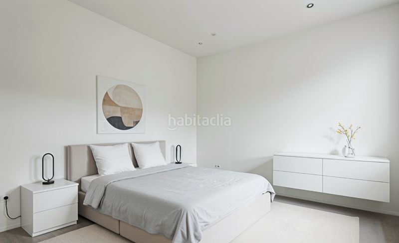 Foto 0f36d526-bd77-4fe0-ad81-f678d98c7d09. Piso pis a reformar de 3 habitacions a la rambla llibertat, en Girona