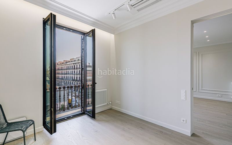 Foto 0593752b-68a8-4890-bbc5-6642fe735365. Pis amb calefacció a St. Pere - Sta. Caterina - El Born Barcelona