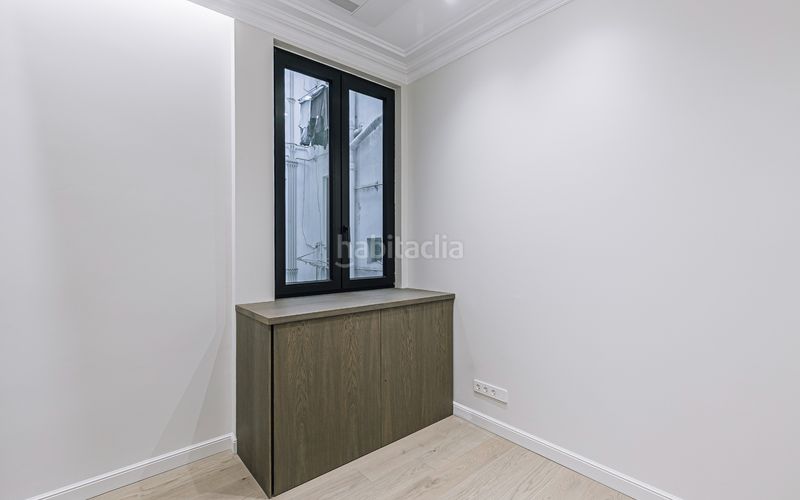 Foto a33d1bc6-e7ce-458d-a3da-4122659cbd03. Pis amb calefacció a St. Pere - Sta. Caterina - El Born Barcelona