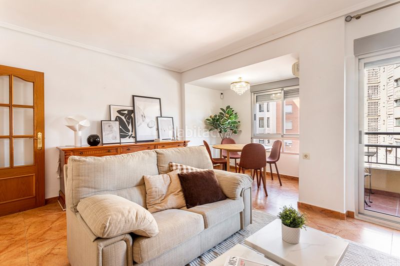 Piso en venta en Jaume Roig de 3 habitaciones y balcón, en Valencia - Imagen 4