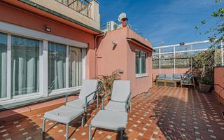 Dachwohnung  Pau piferrer. Ático reformado con espectacular terraza de 36 m, luz y vistas d