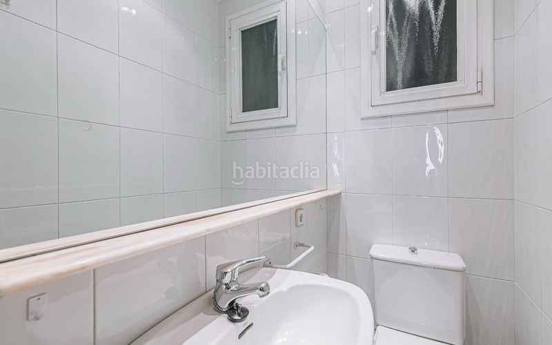 Foto be850dba-4d4c-48bc-be5b-b3109352de6c. Pis amb calefacció a L´Antiga Esquerra de l´Eixample Barcelona
