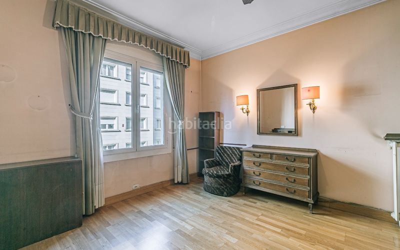 Foto c3e698ea-b1e2-4793-93e4-e5e570dea35e. Pis amb calefacció a L´Antiga Esquerra de l´Eixample Barcelona