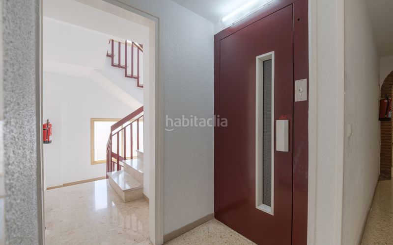 Foto 10daf6f2-eefa-4c1c-a0a5-fa8f792b902a. Pis amb calefacció piscina a Fenals Lloret de Mar