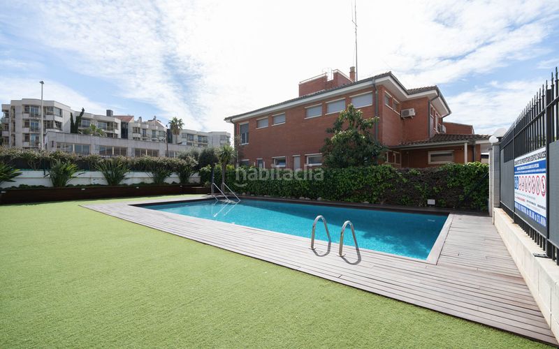 Foto b3006ff0-79cb-4440-a71d-5b6de31c40fa. Pis amb calefacció piscina a Fenals Lloret de Mar