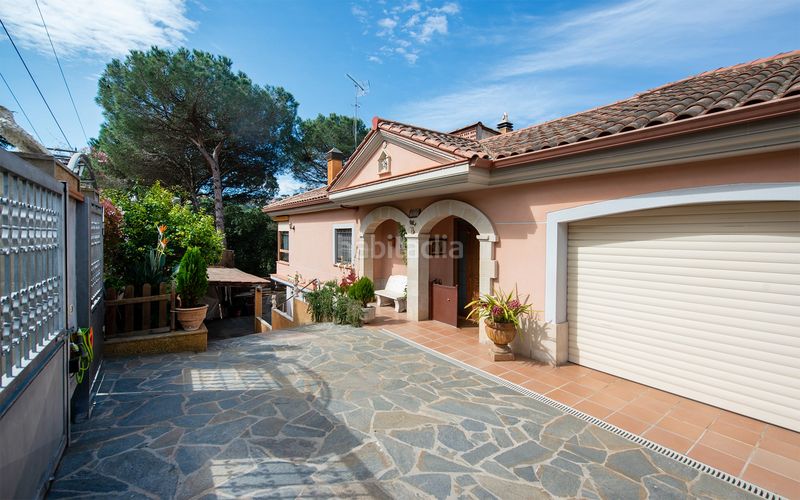 Foto dd3907bd-79e1-4367-9859-5a2c25a38beb. Casa amb calefacció aparcament piscina a Urbanitzacions Argentona