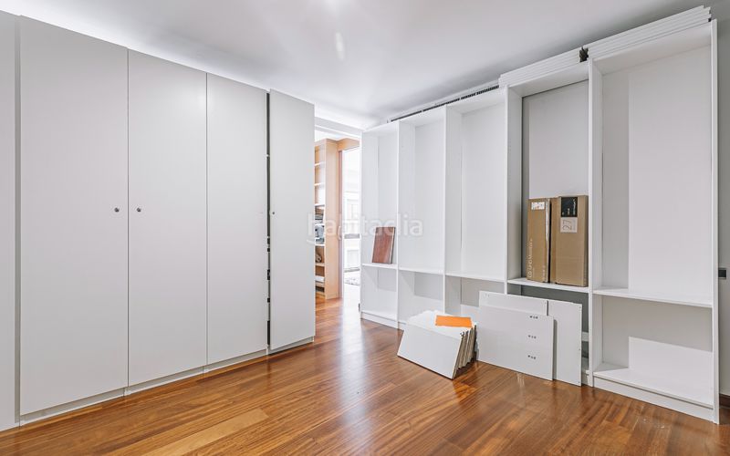 Foto db600314-8001-4a88-924a-068698112754. Local comercial a Putget - Farró Barcelona