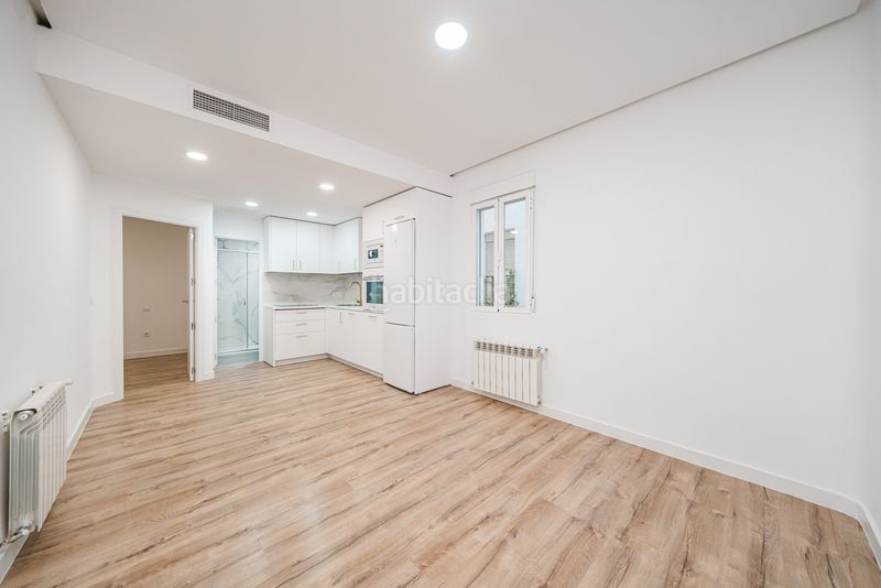 Piso en venta en Lista con 2 dormitorios, recién reformado a estrenar, en Madrid - Imagen 2