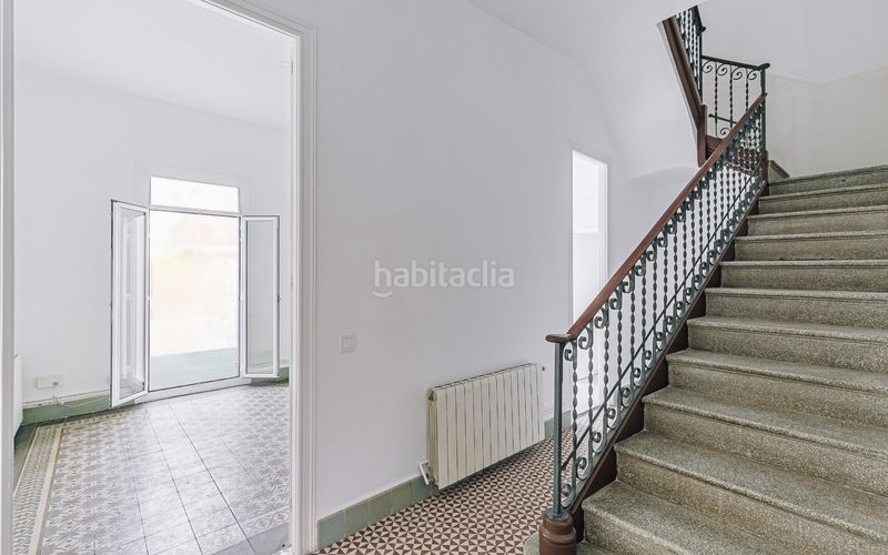 Foto cb9bc972-1425-4e7b-a9fd-f82e9334b723. Casa amb calefacció a Guinardó Barcelona