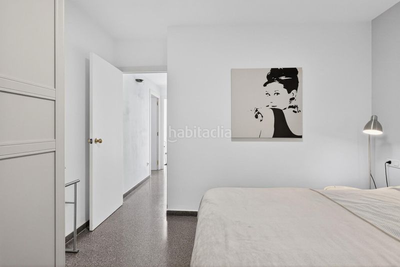 Foto 0e4eacf4-0e3b-4d64-8868-ed919e1c560a. Pis amb calefacció aparcament a Eixample Nord Girona