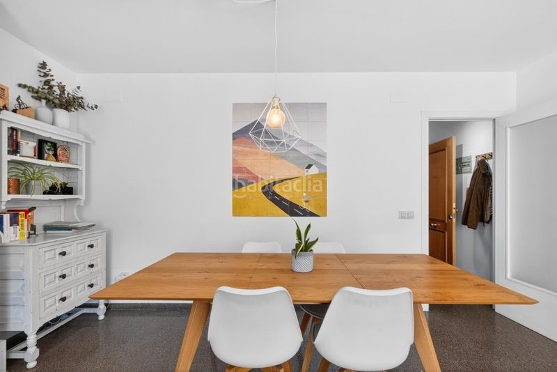 Foto 903aaa35-6138-43c0-964e-f99e144b0129. Pis amb calefacció aparcament a Eixample Nord Girona