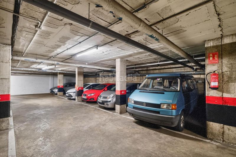 Foto 95ac9cfd-15e7-485f-8d14-d4a6cedd0de2. Pis amb calefacció aparcament a Eixample Nord Girona