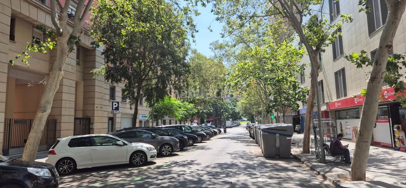 Foto 9ddda5b6-4277-4fee-9d13-8a506f76c717. Aparcament cotxe a Sant Martí de Provençals Barcelona