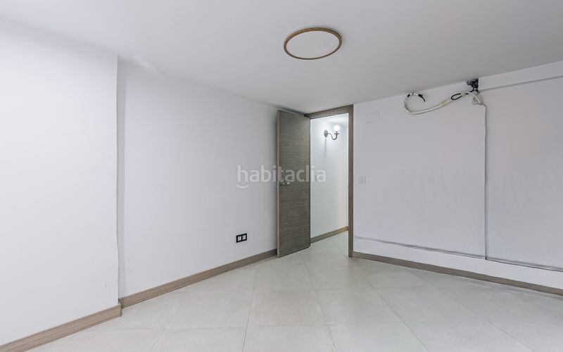 Foto e0cd2da7-2ecb-46d4-a298-163094e35c5d. Pis amb calefacció a El Poble Sec - Parc de Montjuïc Barcelona
