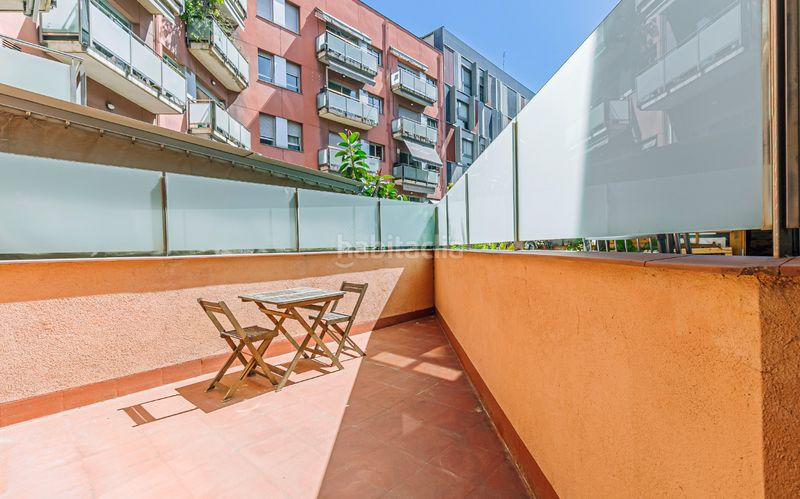 Foto ec0ec988-7c11-4bbb-bb8c-2eb8369d38f3. Pis amb calefacció aparcament a Provençals del Poblenou Barcelona