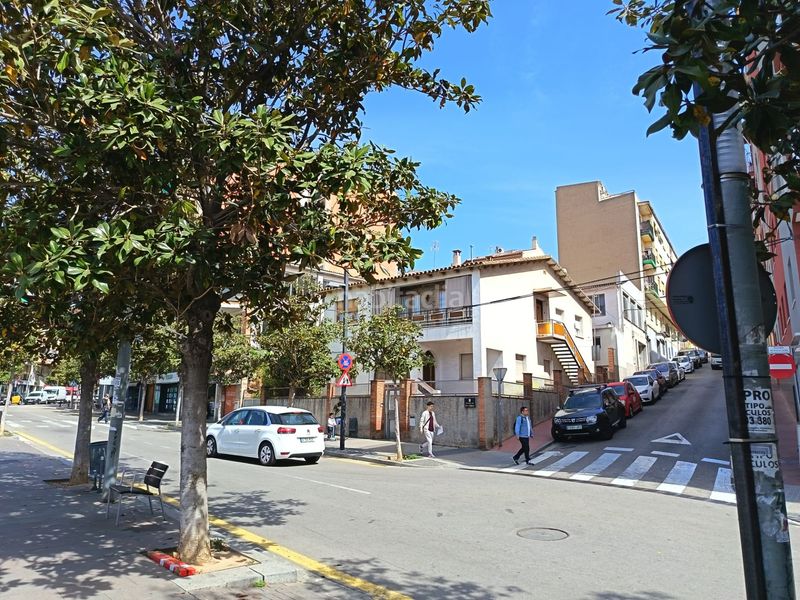 Foto bf8732c1-abf1-4f71-a919-71b74bc93ed1. Terreny residencial a sant esteve 16 a Casc Antic Ripollet