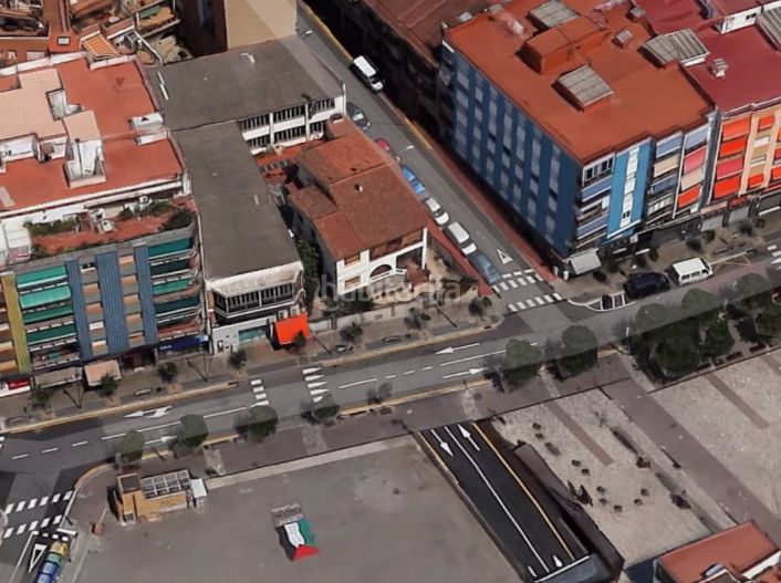 Foto ce7d1a62-0955-4407-8a60-0ae1cd2c2149. Terreny residencial a sant esteve 16 a Casc Antic Ripollet