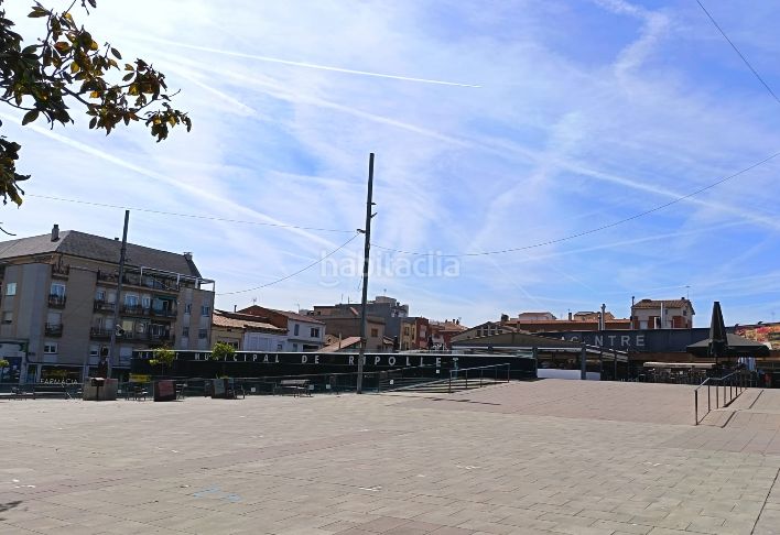 Foto df82e7c2-5b35-45d5-9933-487ecc1d1c52. Terreny residencial a sant esteve 16 a Casc Antic Ripollet