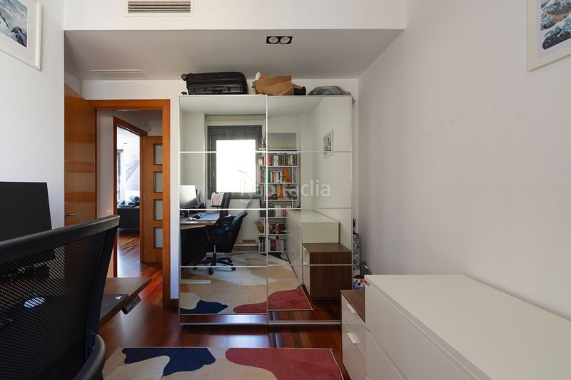 Foto 7d7975d7-1461-4c99-b6e5-6c71f892b943. Pis amb calefacció aparcament a La Nova Esquerra de l´Eixample Barcelona