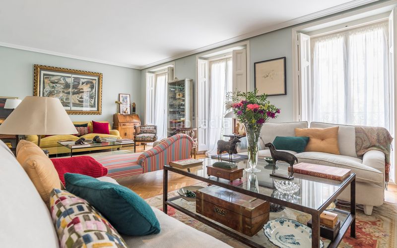 Foto 1b4be911-96af-4234-a2ab-bb2ffe9bc8bf. Pis amb calefacció a Argüelles Madrid