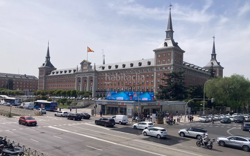 Foto ec252786-db9c-4e4a-8e3a-3566f2d0a2a1. Pis amb calefacció a Argüelles Madrid