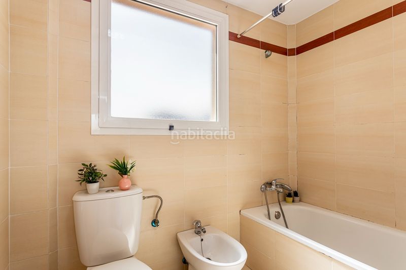 Foto bf152fe3-5ce4-45d3-b0be-41cfe4300748. Àtic amb aparcament piscina a Valterna Paterna