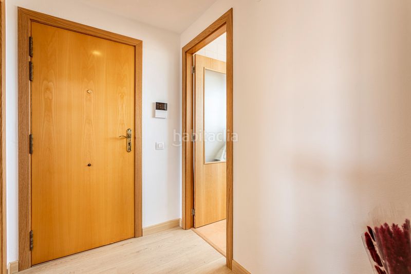 Foto ec1e3a08-c8a0-497f-91ab-ee82652bde70. Àtic amb aparcament piscina a Valterna Paterna