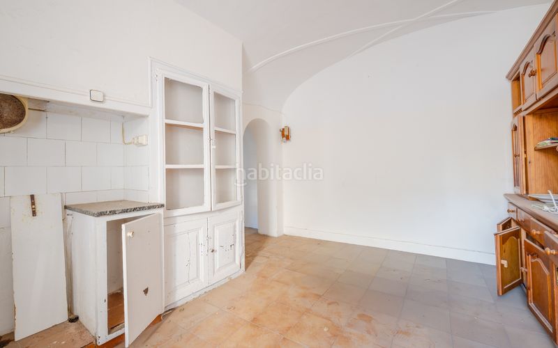 Foto 6f651c0d-f28b-4f4a-8b4a-1d699bbae503. Edifici a Benaguasil