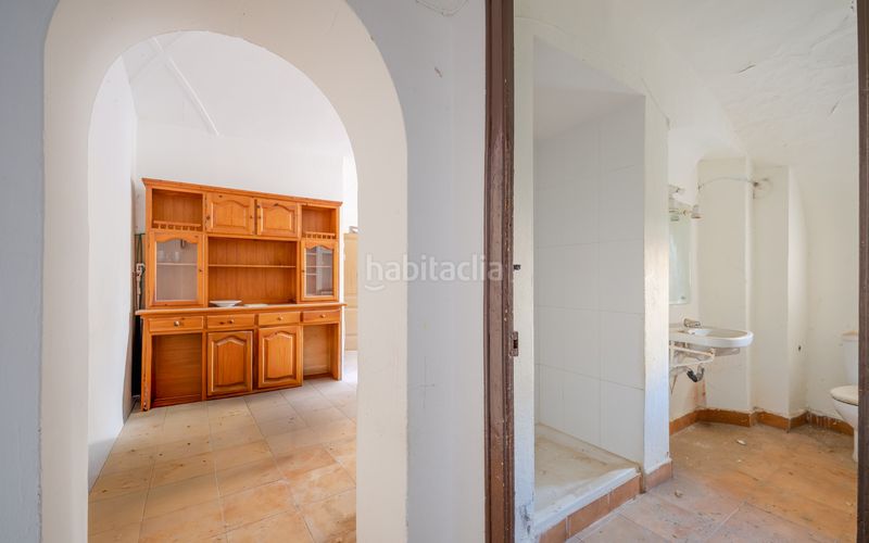 Foto 7fcef647-ac2f-42a3-b91a-fd60ef979734. Edifici a Benaguasil