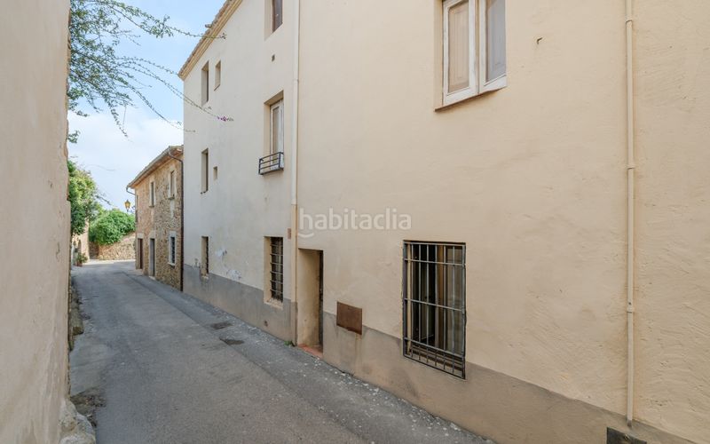 Foto c76b1c06-70b9-4d08-ad7e-132032b384e7. Edifici a Benaguasil