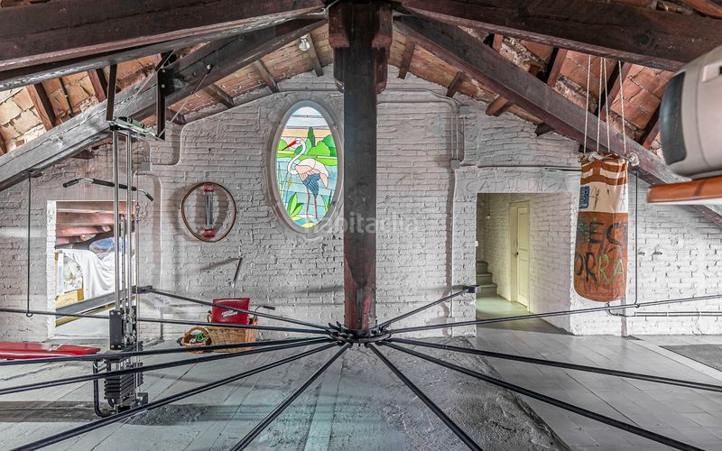Foto 5af9ca5d-b24f-4a1f-84d7-3078e64ecd18. Casa amb calefacció aparcament piscina a Sant Gervasi - Bonanova Barcelona