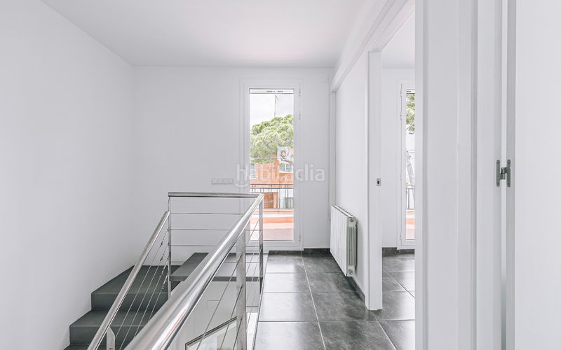 Foto aadecd74-b3d3-42f8-bfc5-1f003741a383. Casa amb calefacció a Torrent Ballester Viladecans