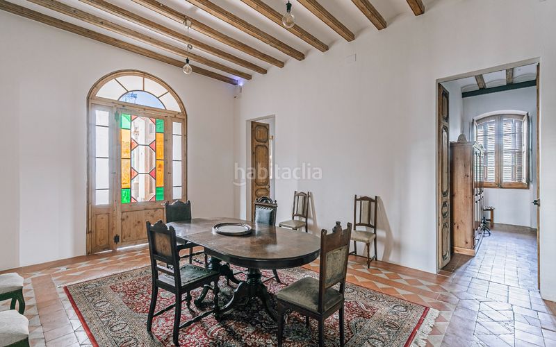 Foto b4a2a350-434b-4f81-ad8c-f88639a5fbb3. Casa amb calefacció aparcament piscina a Gelida