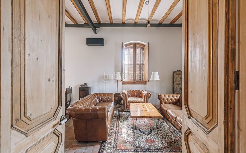 Foto f9b061cc-d473-47a6-b872-92c63163b6b1. Casa amb calefacció aparcament piscina a Gelida