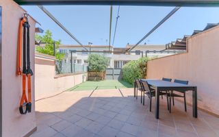 Maison  Puigvert. Casa en venta en tordera con 4 habitaciones, jardín y garaje, ba