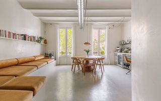 Pis  Còrsega. Vivienda de diseño de un dormitorio en gràcia