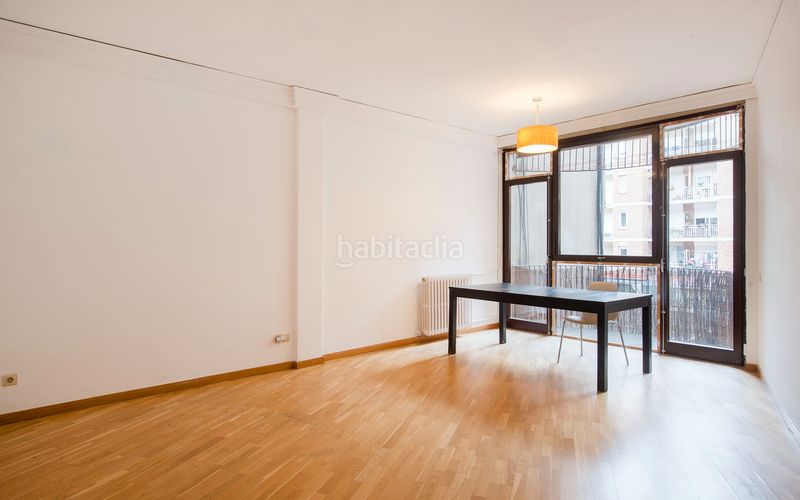 Foto a505b226-a7af-411e-b11f-b835d596d506. Pis amb calefacció aparcament a Sant Gervasi - Galvany Barcelona