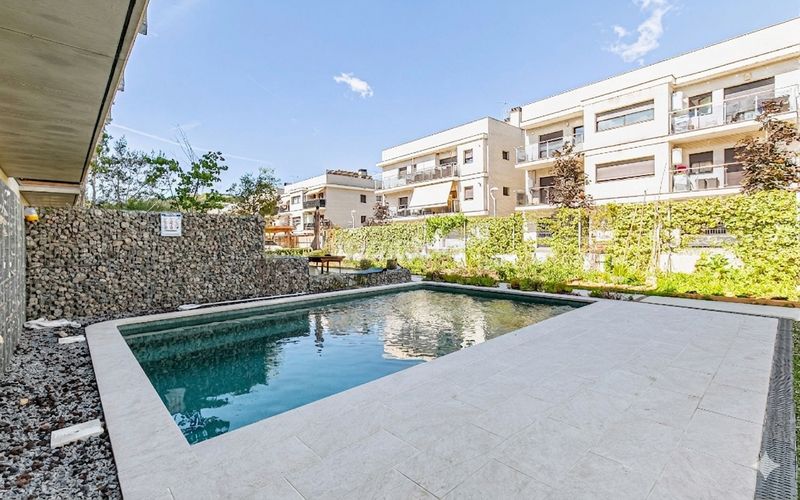 Foto ce6d1e06-85d5-40b9-8855-607272894728. Pis amb calefacció aparcament piscina a Dosrius poble Dosrius