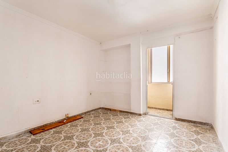 Foto a7c877cb-d5a5-4cf6-aa3f-f00632127eb7. Pis a L´Illa Perduda Valencia