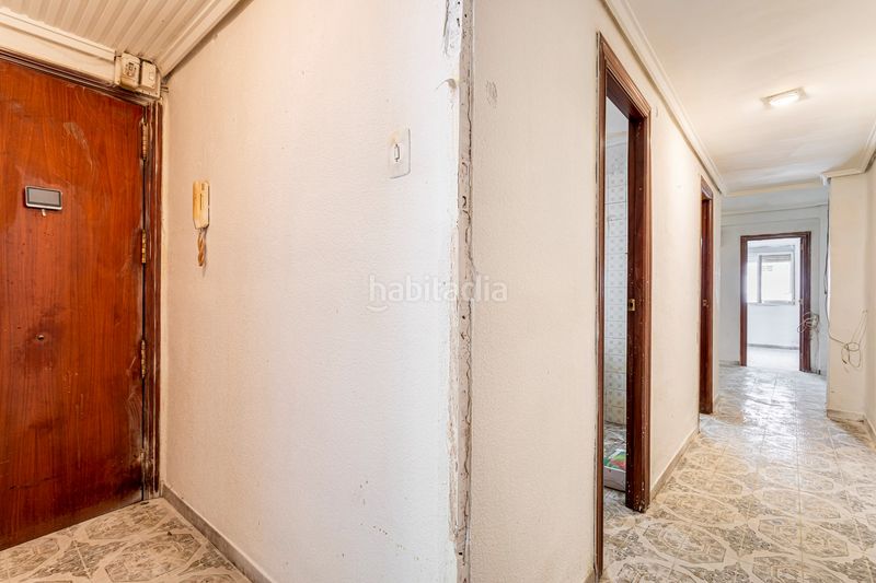 Foto f62a0cd0-a5f1-4d74-b300-73747c4b3672. Pis a L´Illa Perduda Valencia