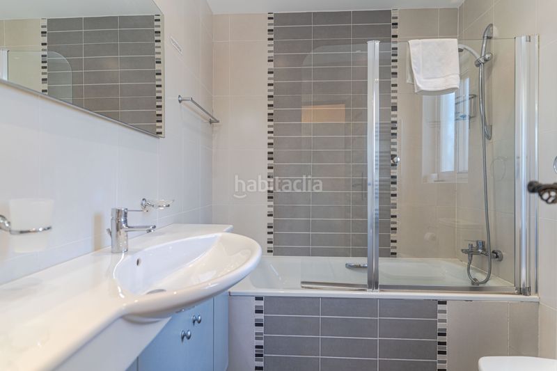 Foto 45e151a1-801e-4453-9998-071f7352e263. Casa amb calefacció aparcament piscina a Monte los Almendros - El Pargo - Costa Aguilera Salobreña