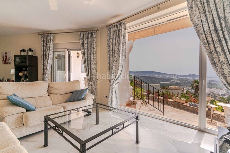 Foto 4843168f-e4c7-4489-945d-66cda57986d8. Casa amb calefacció aparcament piscina a Monte los Almendros - El Pargo - Costa Aguilera Salobreña