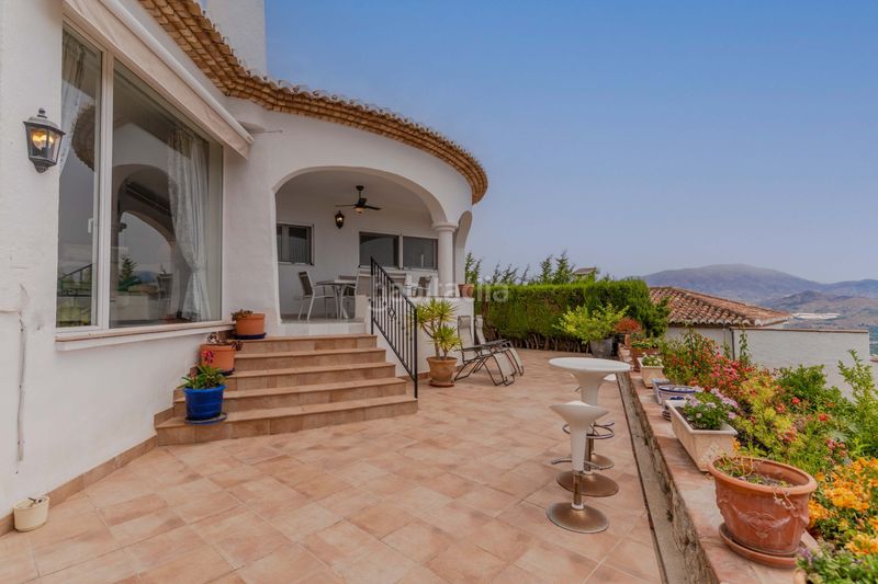 Foto a57beb1a-6ed5-4a23-bed3-eef6351b669d. Casa amb calefacció aparcament piscina a Monte los Almendros - El Pargo - Costa Aguilera Salobreña