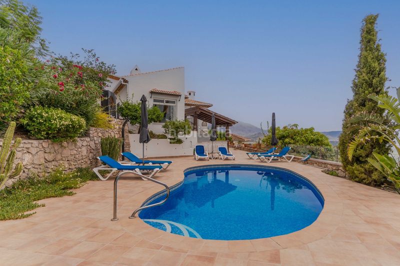 Foto beda668a-4946-4715-9151-e07fb1a1e1ff. Casa amb calefacció aparcament piscina a Monte los Almendros - El Pargo - Costa Aguilera Salobreña