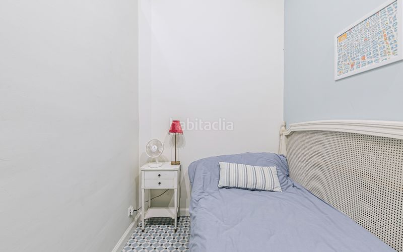 Foto 971f58ca-368a-48fb-be3a-7688d7146b07. Pis amb calefacció a Vila de Gràcia Barcelona