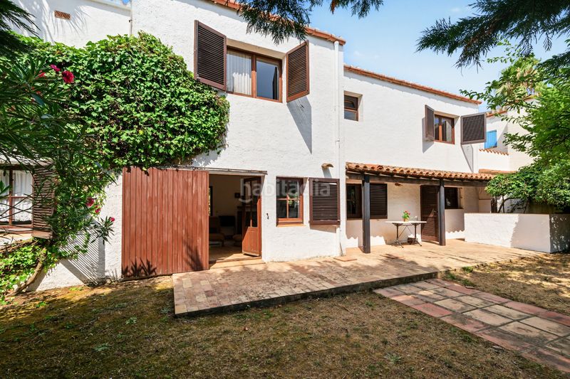 Foto 9b24690c-bc4b-4be6-b73c-8412ac766164. Casa a Eixample Residencial Escala (L´)