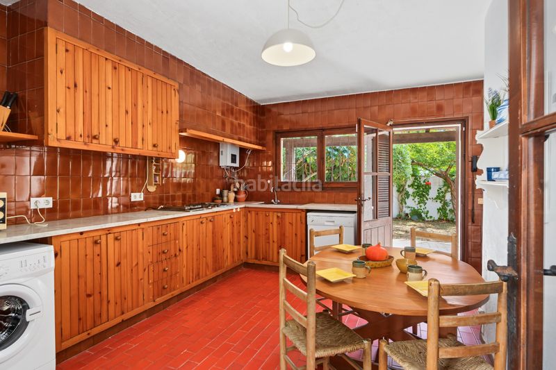 Foto d899cbc7-760f-4ce0-b803-1fb407567675. Casa a Eixample Residencial Escala (L´)