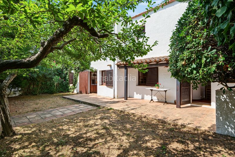 Foto e74d1e17-ffa2-4211-ad04-567ec2afc377. Casa a Eixample Residencial Escala (L´)