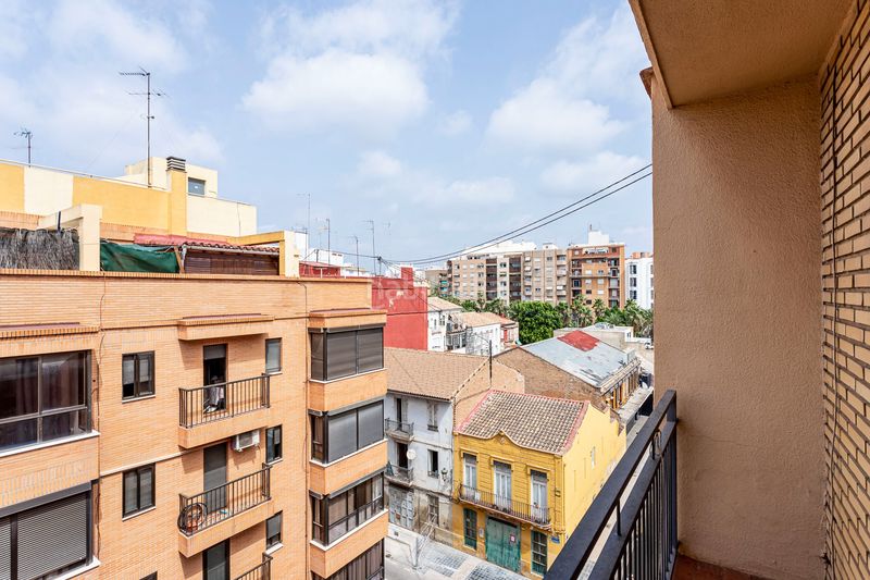 Foto c50893ba-7815-4726-9671-646fa50a7242. Pis amb calefacció a Morvedre Valencia